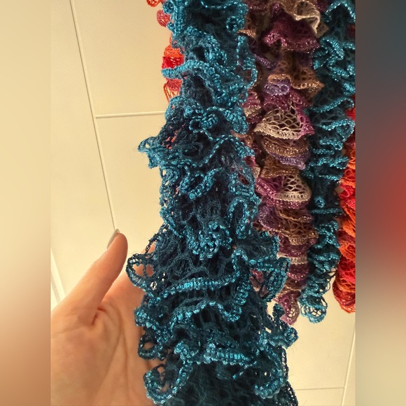 3 Colorful Ruffled Knit Scarfs - Picture 3 of 5